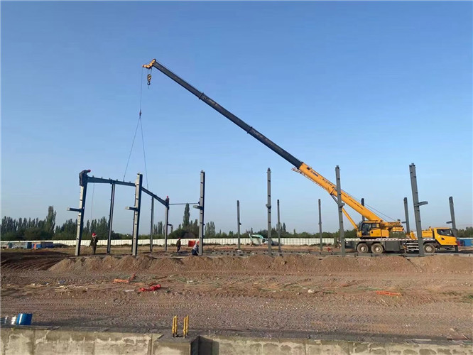 离石区夜间、节假日作业是否有加价？加价比例多少？