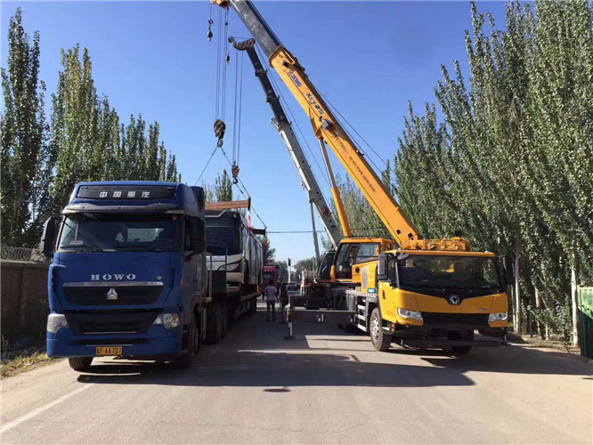 离石区“省油又稳当”—— 吊车的 “智能节能” 技术